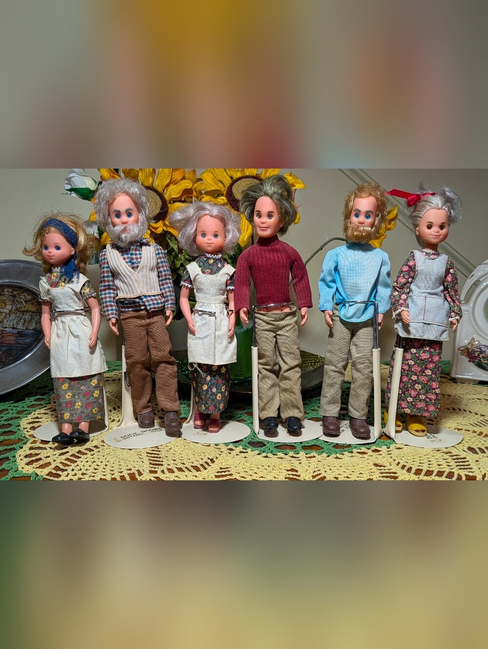 Vintage 70s Mattel Sunshine Family Dolls Lot of 6 w/ Stands Grandparents Steve